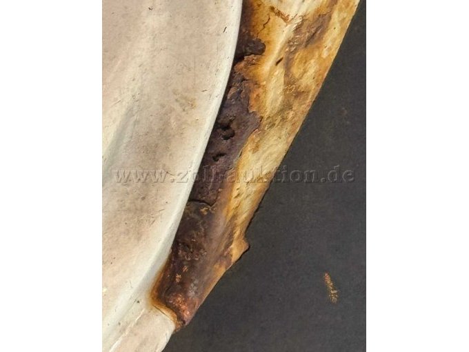 Rost vorne rechts
