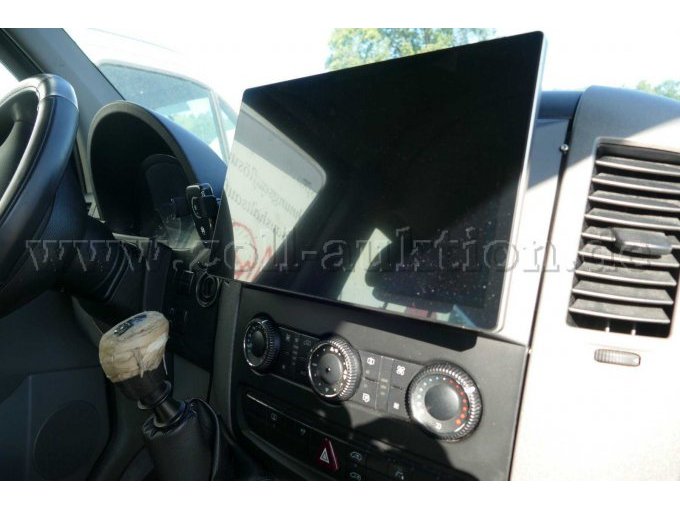1 zelfgebouwde Mercedes Sprinter-camper, onvoltooid / ongeval- en knutselvoertuig – foto 10 – kavel bij Zoll-Auktion, Wandlitz