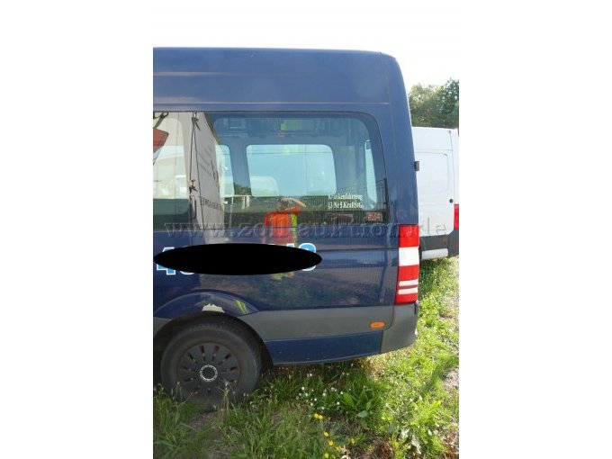 1 zelfgebouwde Mercedes Sprinter-camper, onvoltooid / ongeval- en knutselvoertuig – foto 5 – kavel bij Zoll-Auktion, Wandlitz