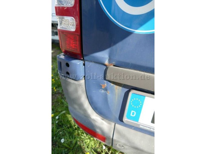 1 zelfgebouwde Mercedes Sprinter-camper, onvoltooid / ongeval-en knutselvoertuig – foto 16 – kavel bij Zoll-Auktion, Wandlitz