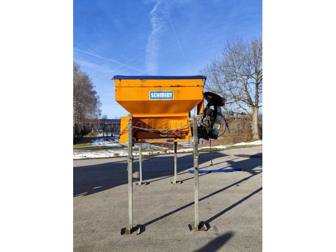 Salzstreugerät Bild 1