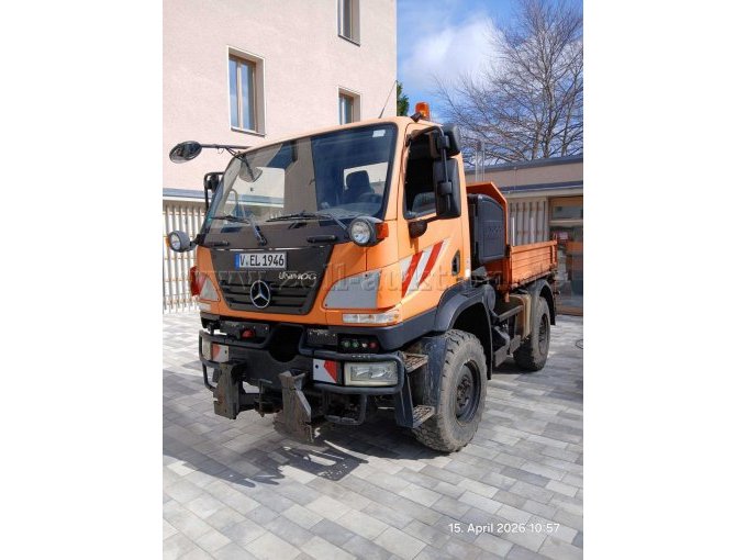 Unimog vorn