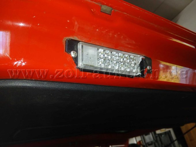 1 Mercedes Unimog U 1300 L – foto 11 – kavel bij Zoll-Auktion, Büren