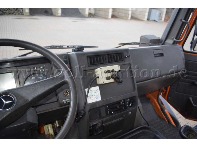 Fahrzeug Amaturenbrett