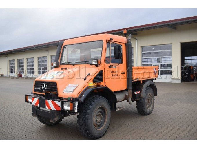 Fahrzeug vorne links