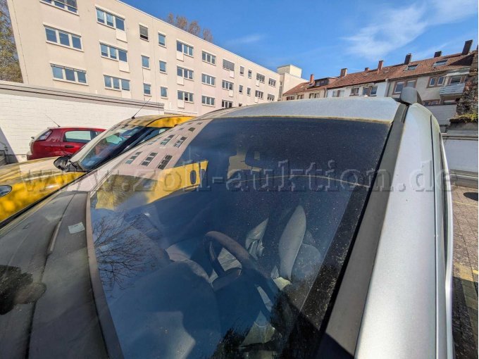 Sprung Windschutzscheibe