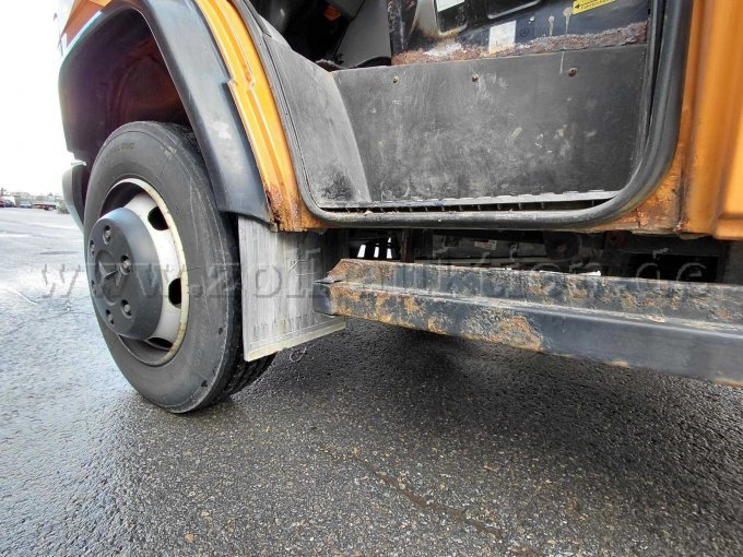 Schweller und Unterfahrschutz Links