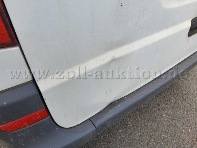 Heckklappe eingedellt