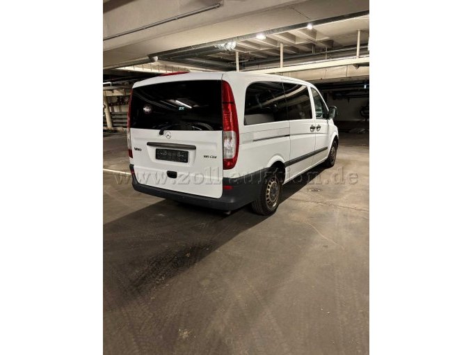 Heck-/Seitenansicht Rechts