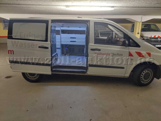 Beifahrerseite Schiebetür geöffnet