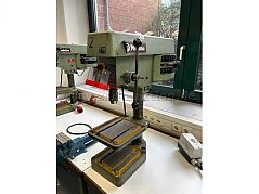 Metabo T15 Tischbohrmaschine - Ansicht seitlich rechts