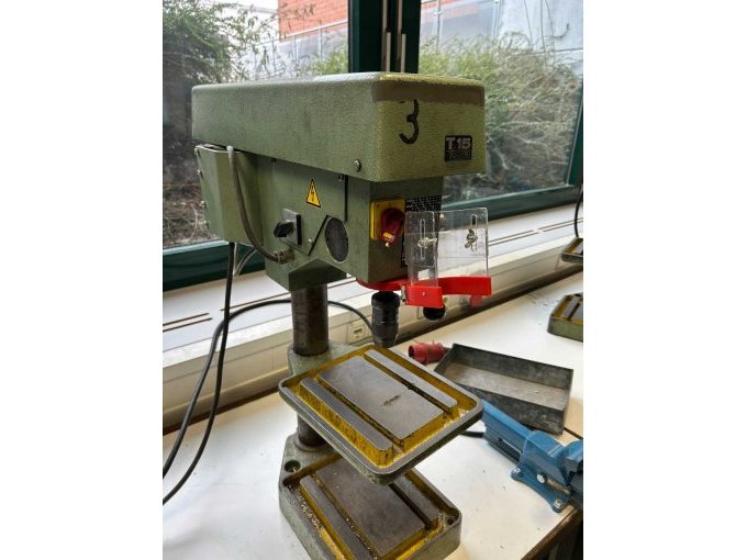 Metabo T15 Tischbohrmaschine - Ansicht seitlich links