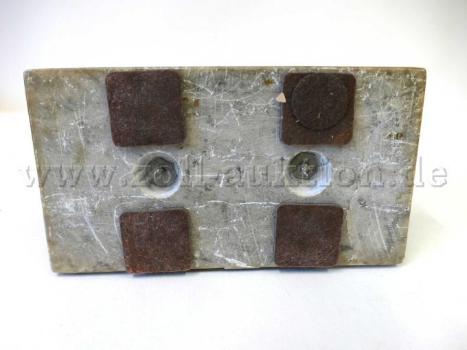 Ansicht Unterseite Steinsockel