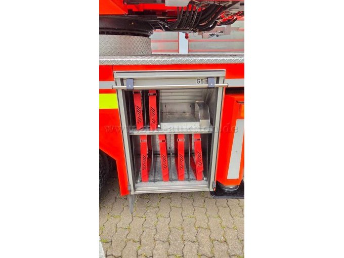 Geräteraum hinten rechts