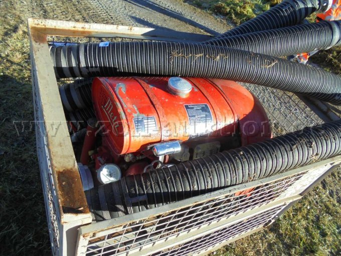 Pumpe mit Schläuche