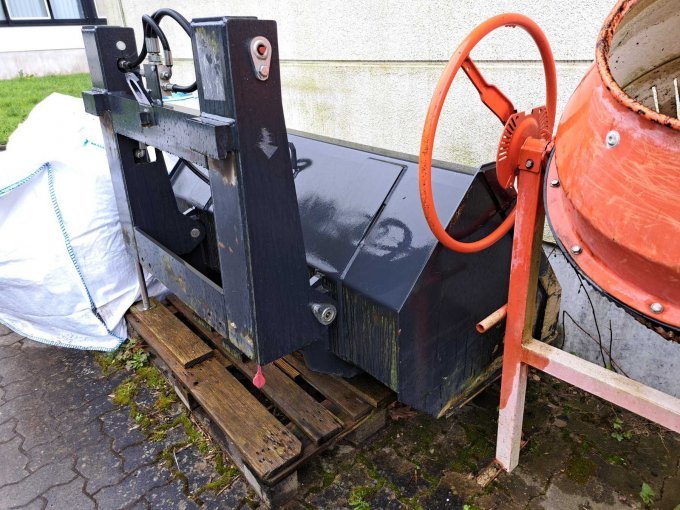 Ansicht von hinten rechts