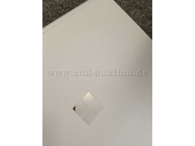 Leichter Kratzer