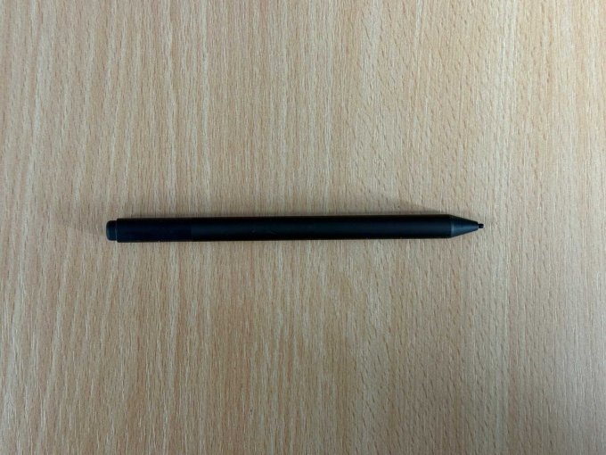 Microsoft Surface Go 2 (1926) 10,5 Zoll (26,7 cm)
Microsoft Stift