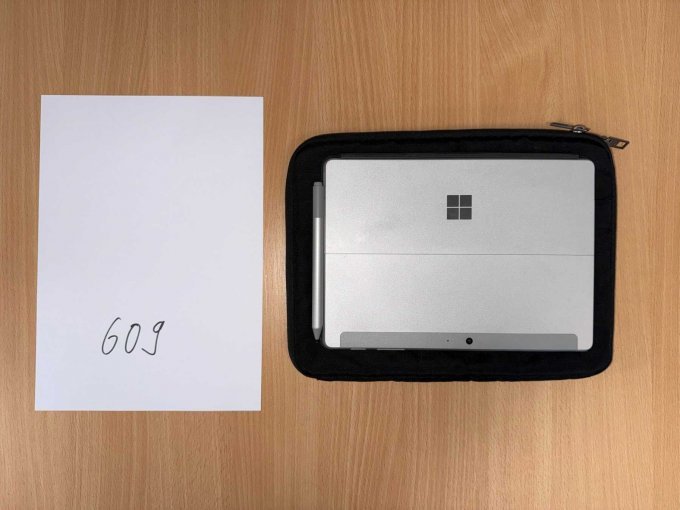 Microsoft Surface Go 2 Rückseite