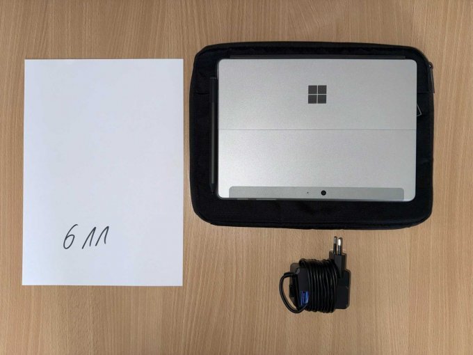 Microsoft Surface Go 2 Rückseite