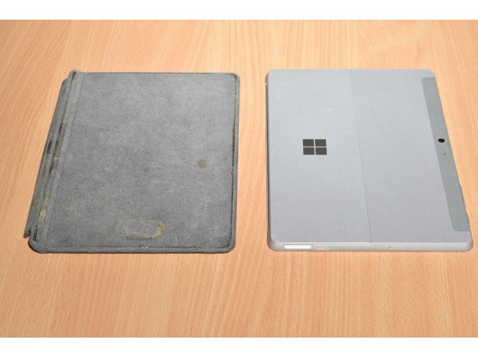 Microsoft Surface Go 2 (1927) – 10,5 Zoll (26,7 cm) – LTE Advanced
Ansicht von hinten