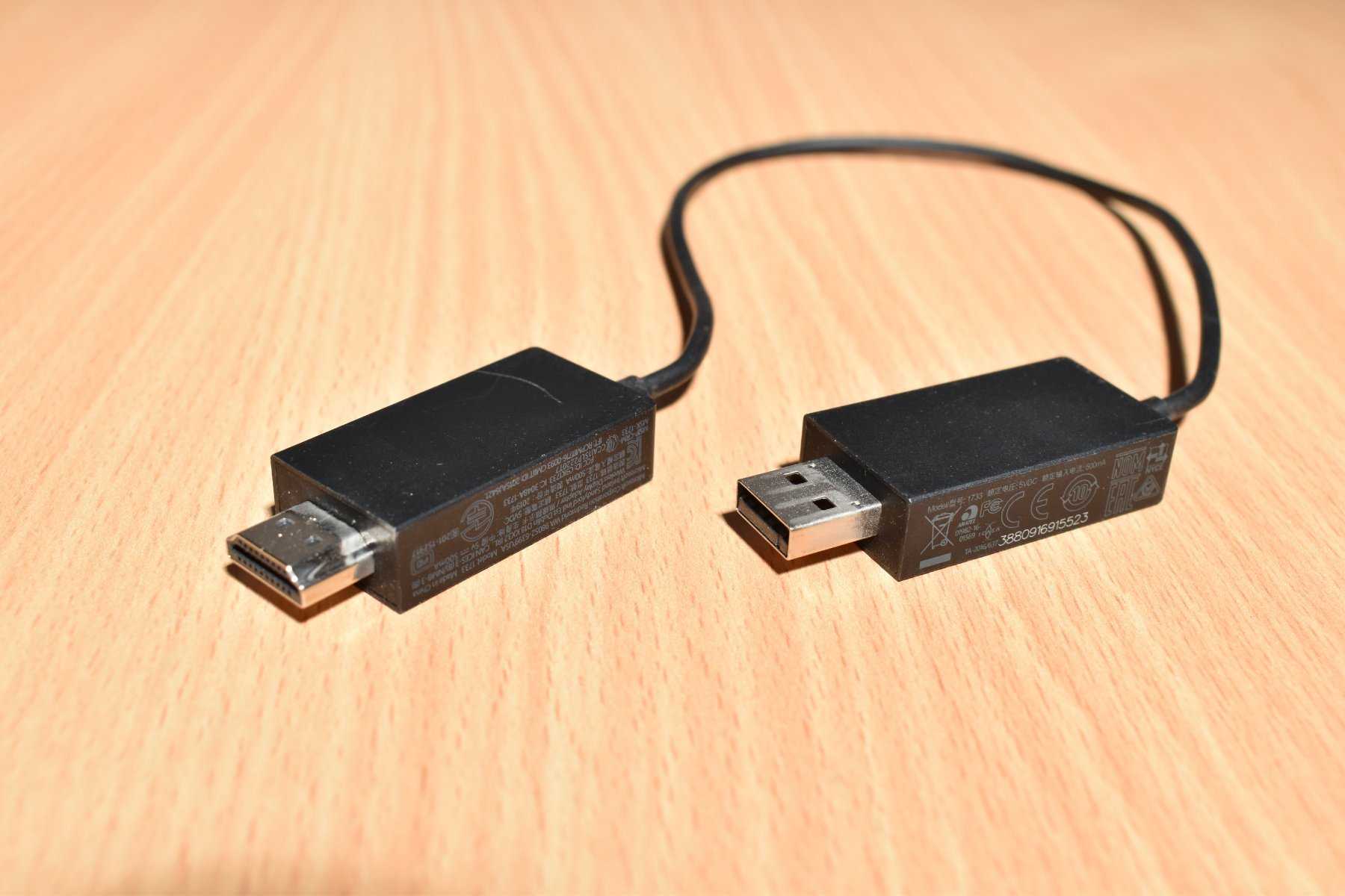 Zoll-Auktion - 1 Microsoft Wireless Display Adapter – MIRACAST – Modell ...