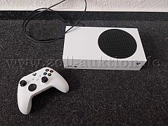 Konsole mit Controller
