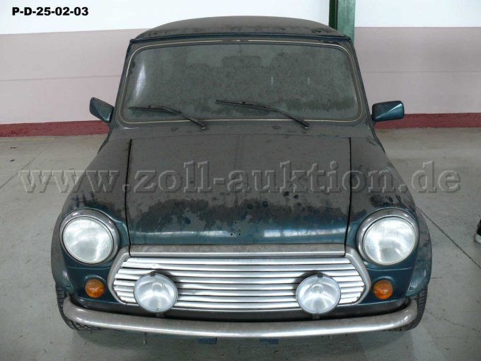 Frontansicht Motorhaube geschlossen