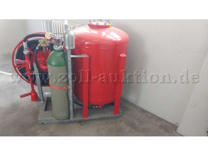 Minimax P250 Pulverlöschanlage Ansicht von links