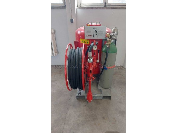 Minimax P250 Pulverlöschanlage Ansicht von vorne