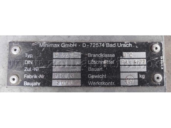 Minimax P250 Pulverlöschanlage Ansicht Typenschild 1