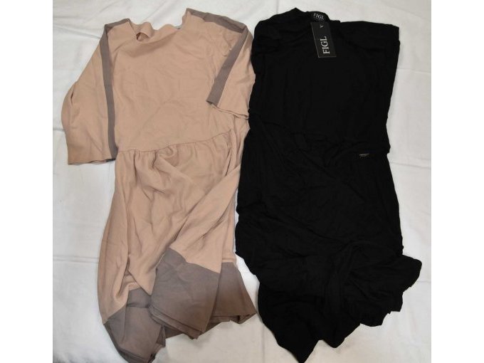 1 schwarzes Kleid „Figl“ & 1 braunes Kleid „Katrus“
