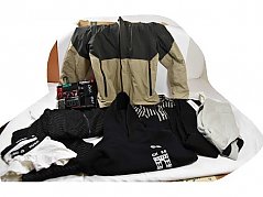 1 Mischposten 11-teilig Gr. M der Marken "H&M", „SMOG“ u.w.