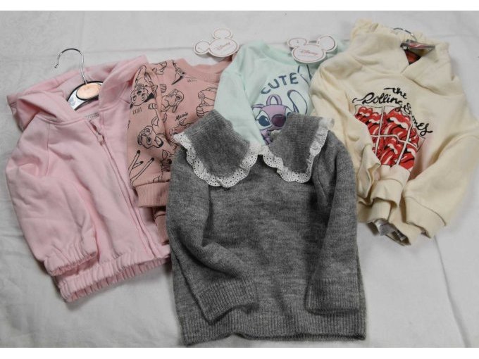 1 Jacke 3 Shirts & 1 Pullover