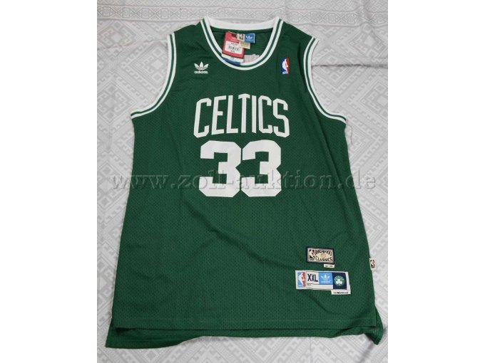 1 grünes Shirt „Adidas“ Swingman Celtics - Larry Bird
