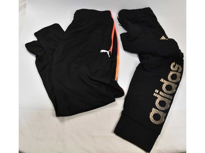 1 schwarze Sport-Hose „Nike“ & 1 schwarze Sport-Hose „Adidas“