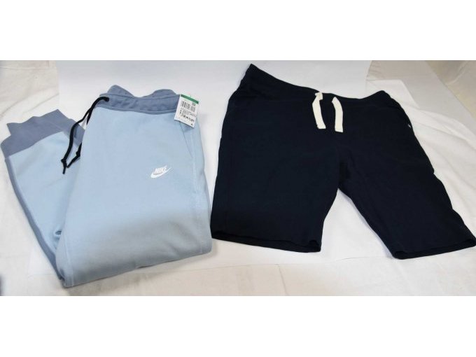 1 blaue Sport-Hose „Nike" & 1 kurze blaue Hose „Tom Tailor“