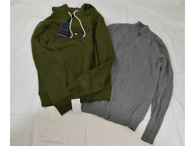 1 grüner Hoodie „Tommy Hilfiger“ & 1 graue Strickjacke „Canada“