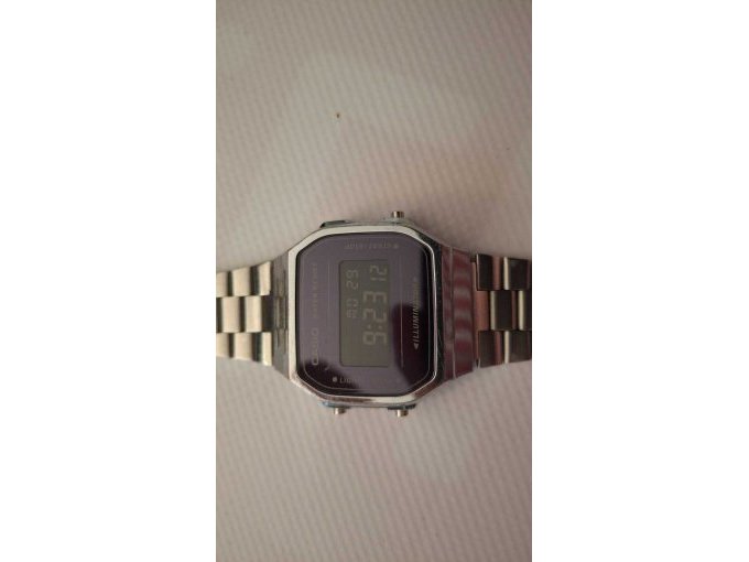 Casio Armbanduhr