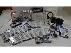 1 Mischposten „Elektonik“ 37-teilig  der Marken „hama“, „Grundig“ u.w.