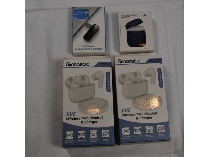 1 Case für AirPods 1&2, 1 Bluetooth Transmitter “C28” und
2 Paar Bluetooth Kopfhörer „fontastic“