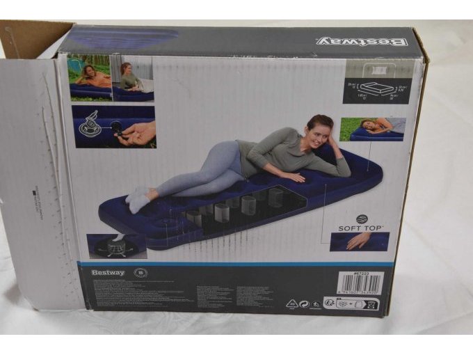 1 Twin-Size- Luftbett „Bestway“