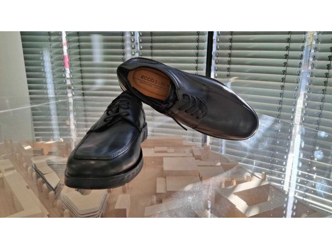 1 Mischposten Herren Gr. M/L, Apple AirPods, Ray-Ban Sonnenbrille, 11 Teile – foto 6 – kavel bij Zoll-Auktion, Frankfurt am Main