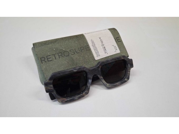 Sonnenbrille