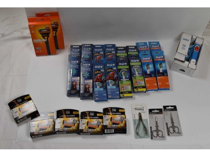 1 Mischposten Kosmetik 27-teilig überwiegen der Marken „Braun“ & „Gillette“