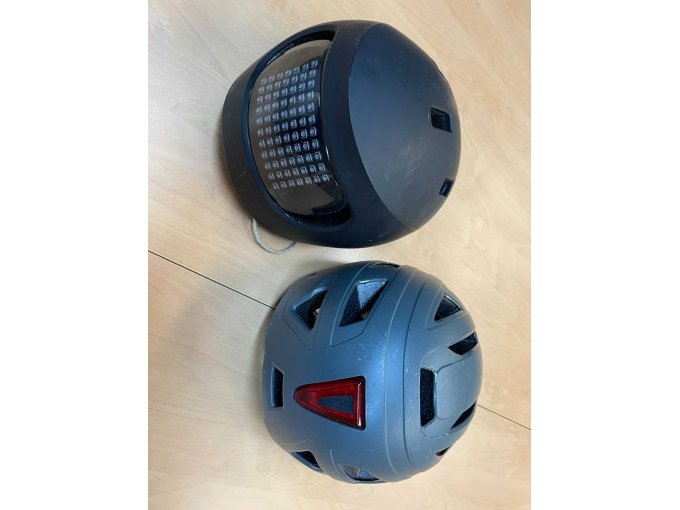 2 x Helm