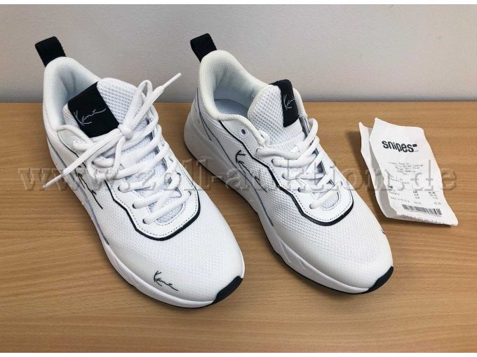 1 neuwertiges Paar Herren-Sneaker "Hood Runners White" von Karl Kani, Größe 41.