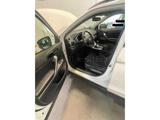 Mitsubishi Eclipse Cross / Fahrerseite
