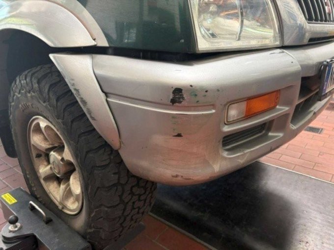 1 Mitsubishi L 200 Pick-Up / Teileträger – foto 5 – kavel bij Zoll-Auktion, Neustadt an der Weinstraße