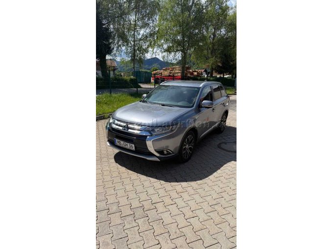 Ansicht Front fahrerseitig